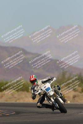 media/Nov-06-2023-Moto Forza (Mon) [[ce023d0744]]/3-Intermediate Group/Session 3 (Turn 5)/